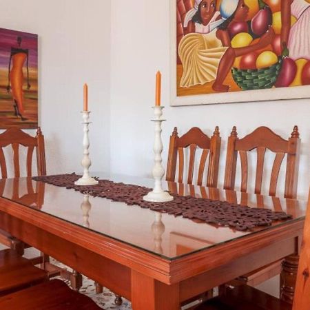 マタラスカニャス La Fonda De Julia Magnifica Casa Muy Luminosa Y Amplia Con Chimenea Y Barbacoaヴィラ エクステリア 写真
